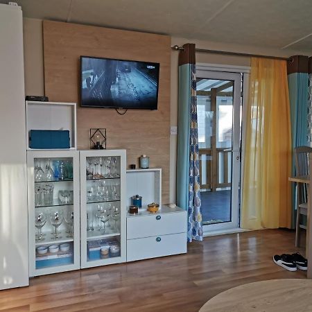 Camping Les Bois Mobil Home Grand Luxe 3Ch 2Sdb Saint-Jean-de-Monts Exterior photo