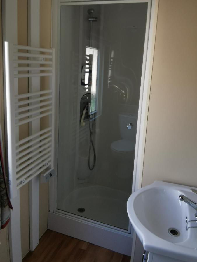Camping Les Bois Mobil Home Grand Luxe 3Ch 2Sdb Saint-Jean-de-Monts Exterior photo